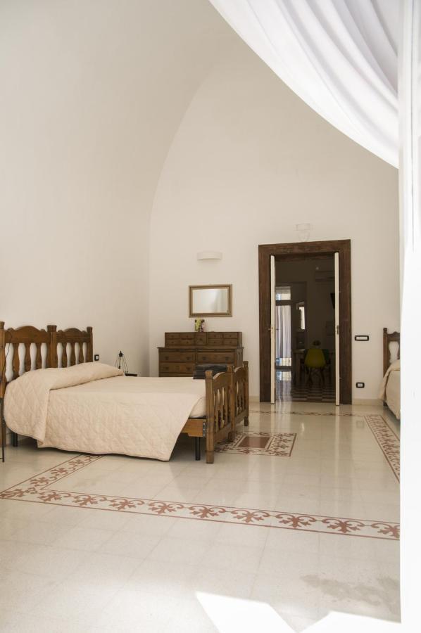 Palazzo Italia Apartments Bari Exterior foto