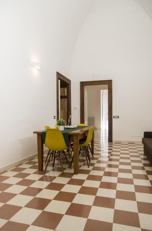 Palazzo Italia Apartments Bari Exterior foto